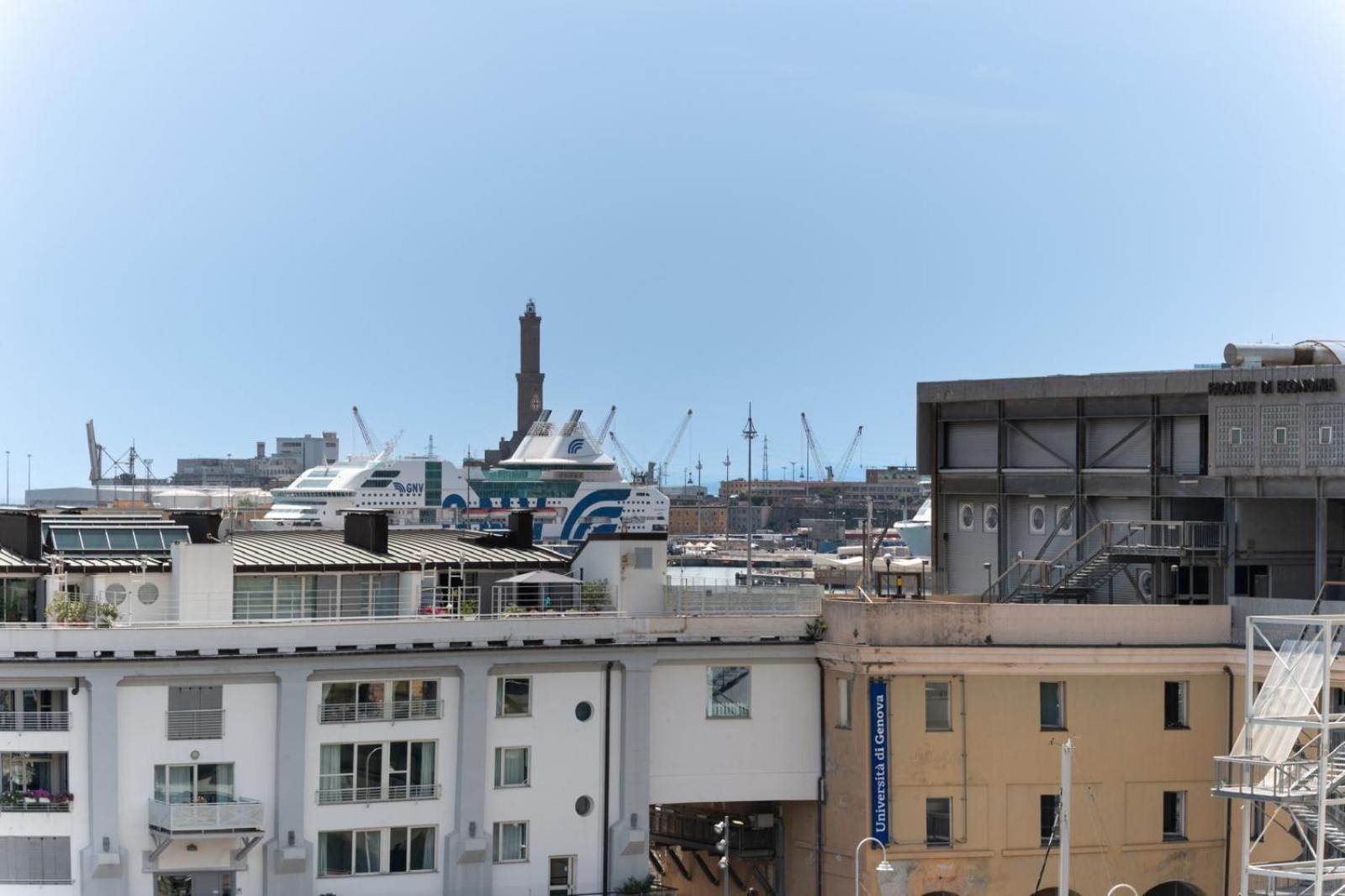 Port View Hotel Genua Buitenkant foto